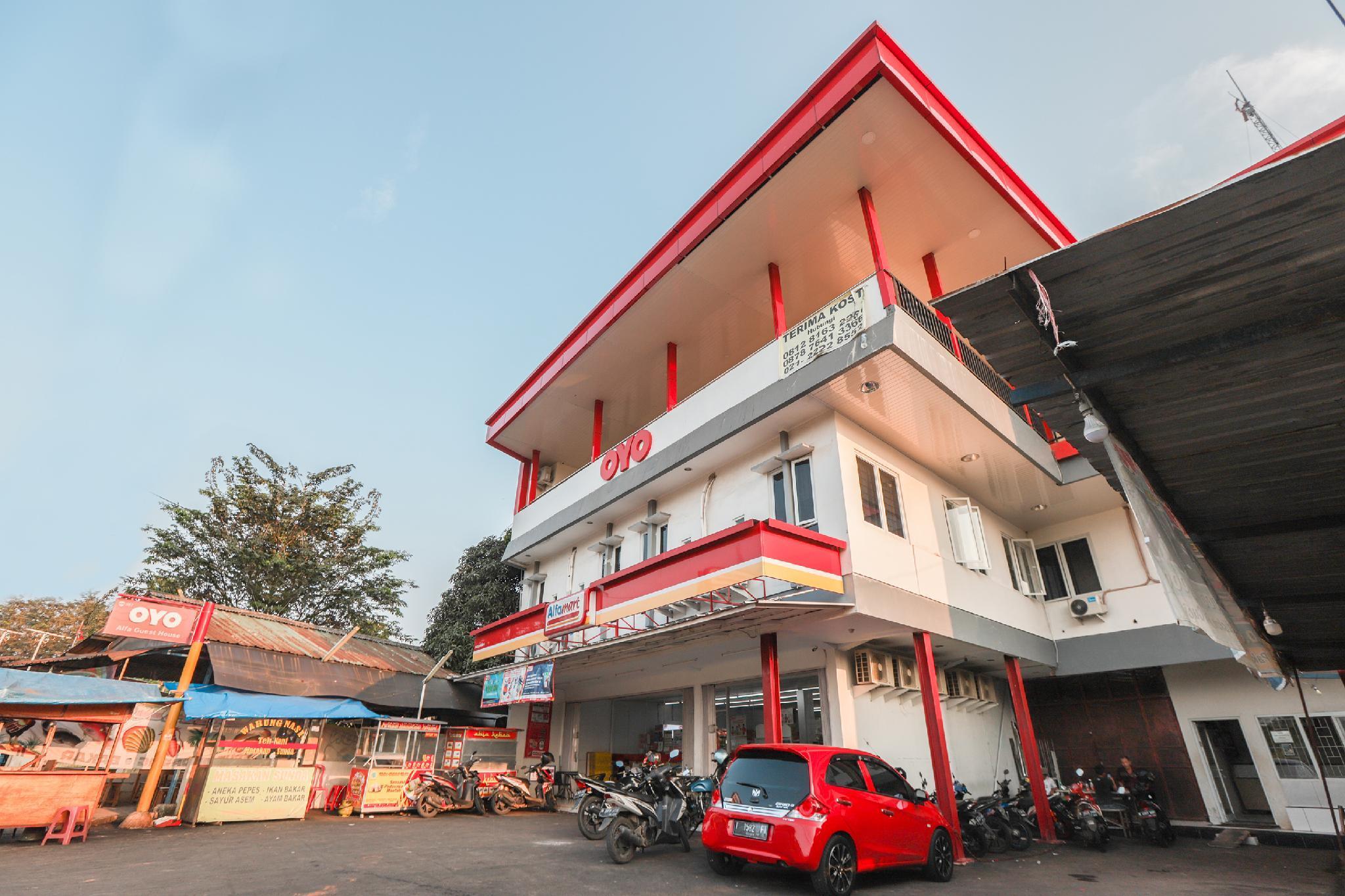 โอโย 387 อัลฟา เกสต์เฮาส์ Tegal  ภายนอก รูปภาพ